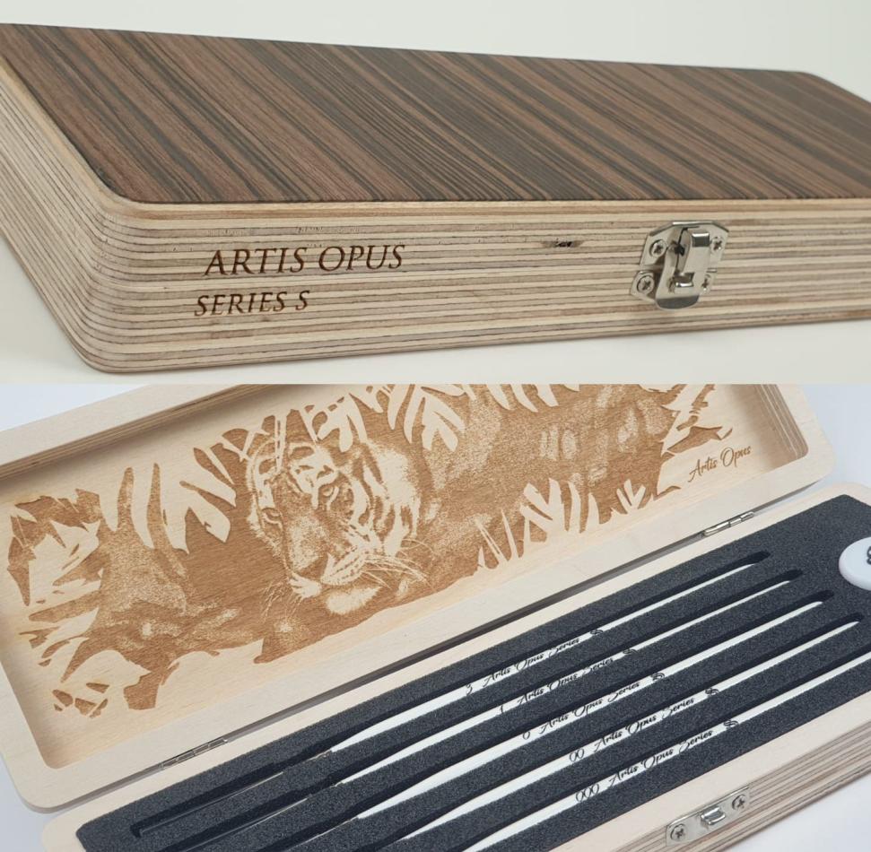 Series D - Year of the Tiger (Numbered Ltd Edition) Brush Set